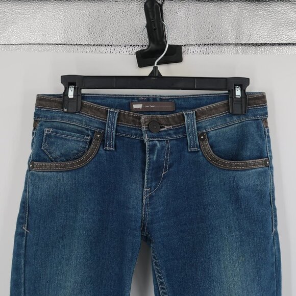 Levi Strauss & Co. Women's Low Twist Jeans Size 26 - Picture 2 of 9